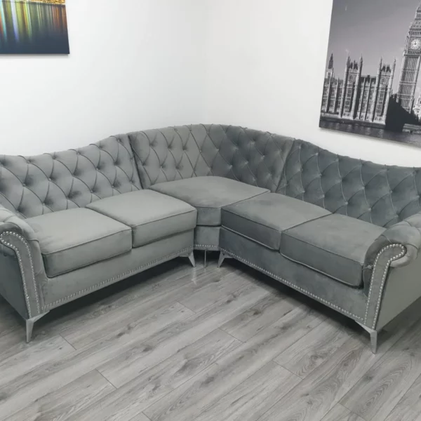 Arrabella Corner Sofa Suite: The Ultimate in Comfort and Elegance 